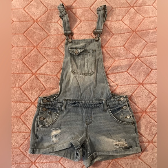 Light wash distressed jean short overalls - Picture 1 of 4